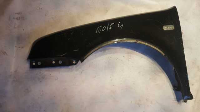 Volkswagen Golf4 1997-2004 Çıkma Yedek Sol Siyah Çamurluk